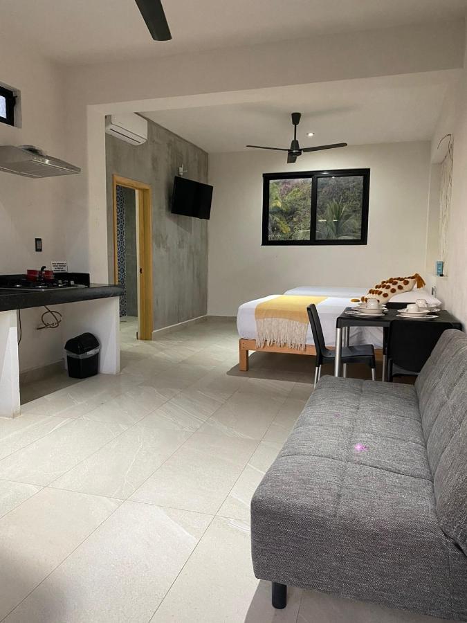 Kavali Hotell Los Ayala Exteriör bild